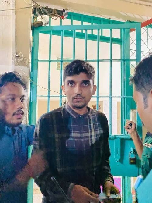 আটক নোবেল