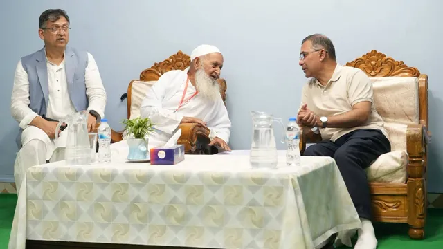 মওদুদীবিরোধী বলয়ে বিএনপির ভরসা মুহিবুল্লাহ বাবুনগরী, চাপে জামায়াতের জোট
